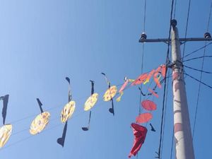 Layangan Bikin Listrik di Jateng-DIY Byar Pet 44 Kali dalam Sebulan