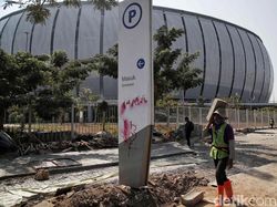 Jelang Piala Dunia U-17, Trotoar di Sekitar JIS Diperbaiki