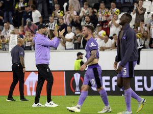 Klopp Senang Liverpool Menang, tapi Tidak dengan Lapangan Lawan