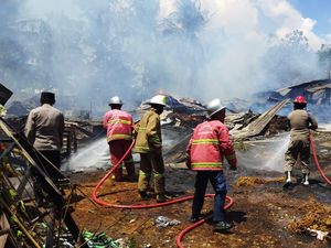 Pabrik Sabut Kelapa di Pangandaran Ludes Dilalap Api