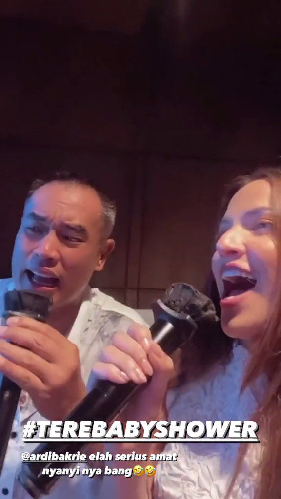 Nia Ramadhani dan Ardi Bakrie