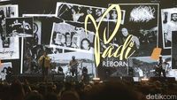Nyanyi Bareng Padi Reborn di Pestapora 2023