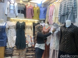 Pedagang Pakaian di Medan Mengeluh Omzet Turun, Salahkan TikTok Shop