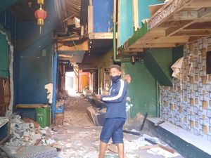 Kondisi Terkini di Lokasi Prostitusi Gang Royal Usai Ditutup Pemprov DKI Kondisi Terkini di Lokasi Prostitusi Gang Royal Usai Ditutup Pemprov DKI