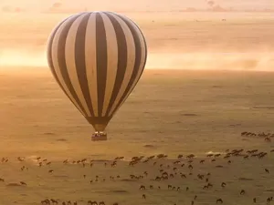 Punya Duit Rp 3 Miliar? Bisa 24 Hari Keliling Dunia Naik Jet Pribadi