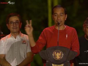 Jokowi Terima Peta Jalan Indonesia Emas 2045: Nanti yang Nikmati yang Muda