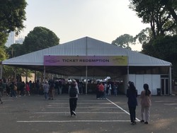 Suasana GBK di H-1 Konser SMTOWN LIVE 2023