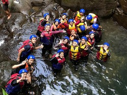 Habiskan Weekend Bareng Sobat Healing, Literally Seru Abis!