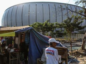Sampai Kapan Warga Kampung Bayam di Dekat JIS Bertahan?