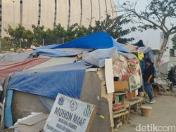 Warga Kampung Bayam Minta Disediakan Bus Sekolah di Rusun Nagrak