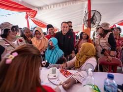 Kapal RS Malahayati Sandar di Surabaya, Warga Pesisir Berobat Gratis