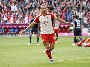 Top! Harry Kane Cetak Hat-trick Pertamanya di Bayern Munich Top! Harry Kane Cetak Hat-trick Pertamanya di Bayern Munich