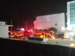 Diduga Korsleting Listrik, RS Murni Teguh di Kuta Terbakar