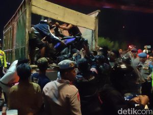 Sopir Truk Kecelakaan Maut di Exit Tol Bawen Jadi Tersangka! Sopir Truk Kecelakaan Maut di Exit Tol Bawen Jadi Tersangka!
