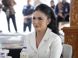 Video: Duka Kris Dayanti atas Meninggalnya Titiek Puspa