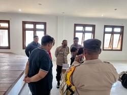 2 Siswa SMK Denpasar Adu Jotos, Polisi Banjar Turun Tangan