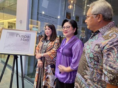 Mengintip Pameran Seni Rupa Trilogi Puspa Hati