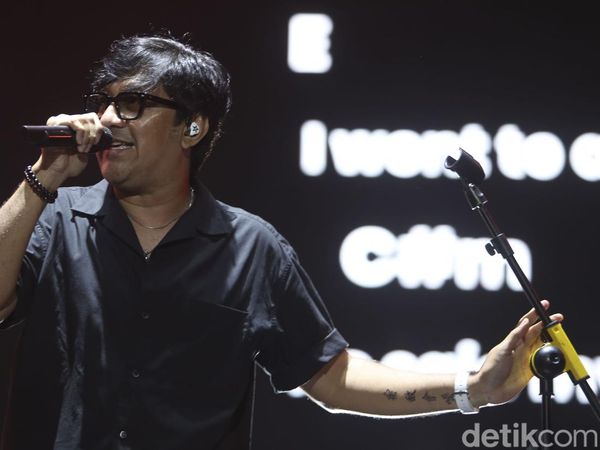 Ngakak Bareng Andre Taulany and Friends di Pestapora 2023