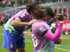 Milan Vs Verona: Rafael Leao Menangkan Rossoneri