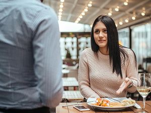 Tomyam Rasanya Hambar, Pengunjung Ini Sampaikan Kritik Lewat Kertas di Meja Tomyam Rasanya Hambar, Pengunjung Ini Sampaikan Kritik Lewat Kertas di Meja