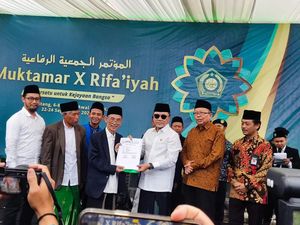 Zulhas Bantu Pembangunan Gedung Yayasan Pendidikan Rifaiyah Rp 250 Juta Zulhas Bantu Pembangunan Gedung Yayasan Pendidikan Rifaiyah Rp 250 Juta