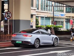 Bukan List Biru, Pelat Mobil Listrik dan Hybrid di Shanghai Berwarna Hijau