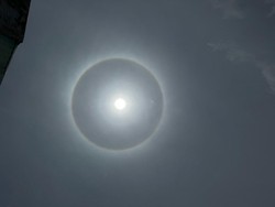 Fenomena Halo Matahari Hiasi Langit Sumsel, Ini Penjelasan BMKG