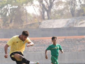 Line Up Deltras FC Vs Gresik United