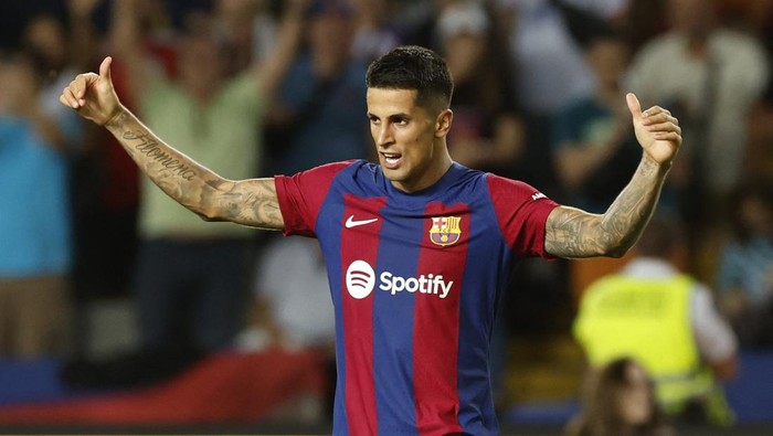 Soccer Football - LaLiga - FC Barcelona v Celta Vigo - Estadi Olimpic Lluis Companys, Barcelona, Spain - September 23, 2023 FC Barcelonas Joao Cancelo celebrates scoring their third goal REUTERS/Albert Gea
