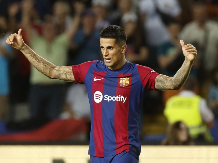 Soccer Football - LaLiga - FC Barcelona v Celta Vigo - Estadi Olimpic Lluis Companys, Barcelona, Spain - September 23, 2023 FC Barcelona's Joao Cancelo celebrates scoring their third goal REUTERS/Albert Gea