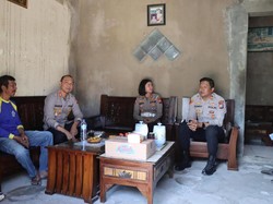 Kapolres Malang Segera Renovasi Rumah Keluarga Korban Tragedi Kanjuruhan