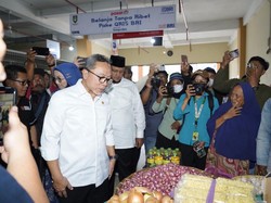 Zulhas: Harga Bapok di Pasar Legi Surakarta Murah dan Terjangkau