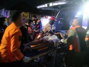 Pemotor Tanpa Identitas Tewas Usai Tabrak Bentor di Tambakrejo Surabaya