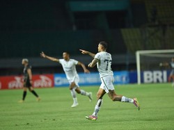 Persib Sepekan: Enam Laga Tanpa Kalah Maung Bandung