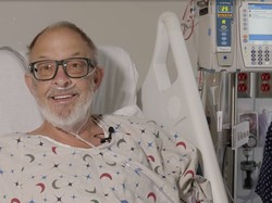 Kondisi Terkini Pasien Transplantasi Jantung Babi, Sudah Bisa Berdiri