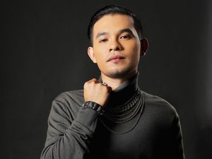 Single Debut Axin Zay Semua Rasa Angkat Tema Cinta Jarak Jauh