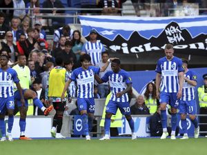 Mitoma Bawa Brighton Tembus Tiga Besar Liga Inggris