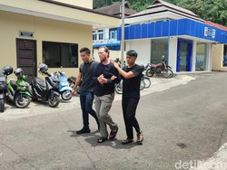 Jabar Hari Ini: Motif Bule Amerika Bunuh Ayah Mertua di Banjar