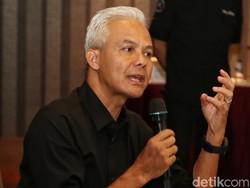 Survei Indikator: Sosialisasi Capres Dominan Lewat Media-Baliho, Ganjar Paling Terlihat