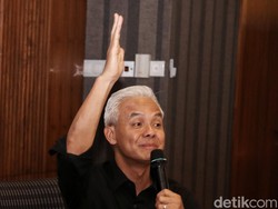Ganjar soal Megawati dan Prabowo Semeja: Mudah-mudahan Bicara Hal Baik