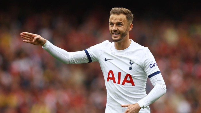 Soccer Football - Premier League - Arsenal v Tottenham Hotspur - Emirates Stadium, London, Britain - September 24, 2023 Tottenham Hotspurs James Maddison reacts Action Images via Reuters/Matthew Childs NO USE WITH UNAUTHORIZED AUDIO, VIDEO, DATA, FIXTURE LISTS, CLUB/LEAGUE LOGOS OR LIVE SERVICES. ONLINE IN-MATCH USE LIMITED TO 45 IMAGES, NO VIDEO EMULATION. NO USE IN BETTING, GAMES OR SINGLE CLUB/LEAGUE/PLAYER PUBLICATIONS.