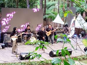 Festival Musik Blues Syahdu di Tengah Hutan Borobudur Festival Musik Blues Syahdu di Tengah Hutan Borobudur
