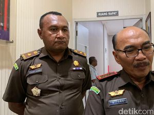 Kejati Papua Terima Pengembalian Dana Dugaan Korupsi 2 Proyek Rp 9,7 Miliar Kejati Papua Terima Pengembalian Dana Dugaan Korupsi 2 Proyek Rp 9,7 Miliar