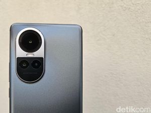 Review Oppo Reno 10 5G: Nyentrik dengan Layar Melengkung dan Kamera Unik Review Oppo Reno 10 5G: Nyentrik dengan Layar Melengkung dan Kamera Unik
