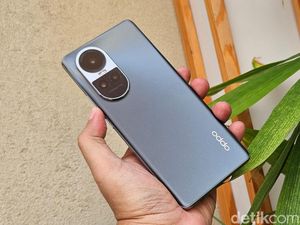 Penampakan Oppo Reno 10 5G, HP Harga Rp 6 Juta yang Menggoda
