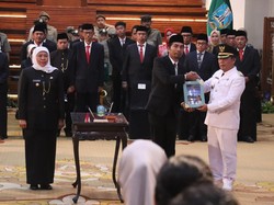 Khofifah Puji Prestasi Pemkab Madiun di Pelantikan PJ Kepala Daerah Jatim