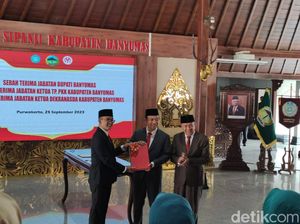 Kepala Biro Umum Pemprov Jateng Resmi Jadi Pj Bupati Banyumas Kepala Biro Umum Pemprov Jateng Resmi Jadi Pj Bupati Banyumas