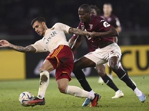 Roma Rapuh Banget Roma Rapuh Banget