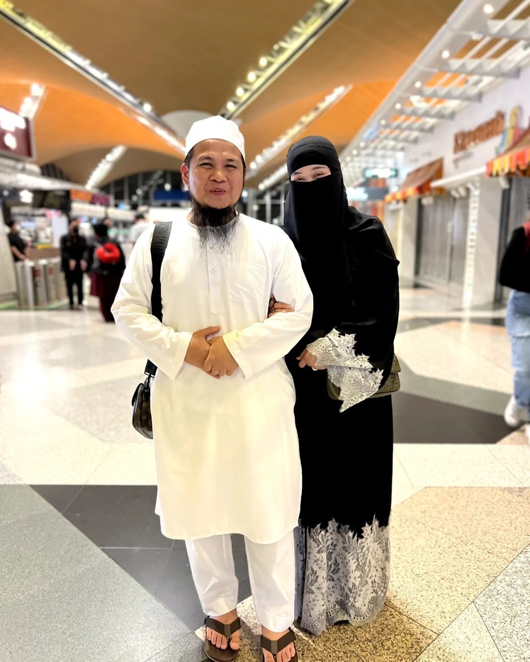 Ustaz Ebit Lew