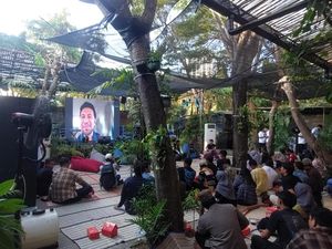 Emil Dardak Ingin Omah Guyub Jadi Wadah Aspirasi Anak Muda di Jatim Emil Dardak Ingin Omah Guyub Jadi Wadah Aspirasi Anak Muda di Jatim